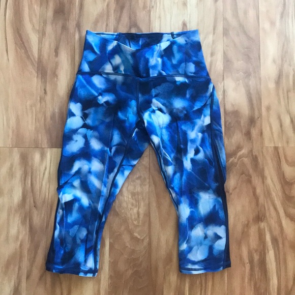 Lululemon blue cropped leggings mesh insert size 6 - Picture 2 of 6